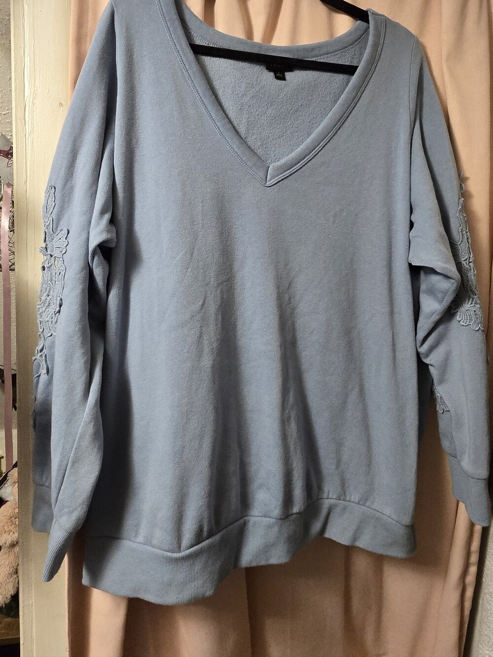 V-Neck Light Blue Women's Sweater with Lace Sleeve Detail